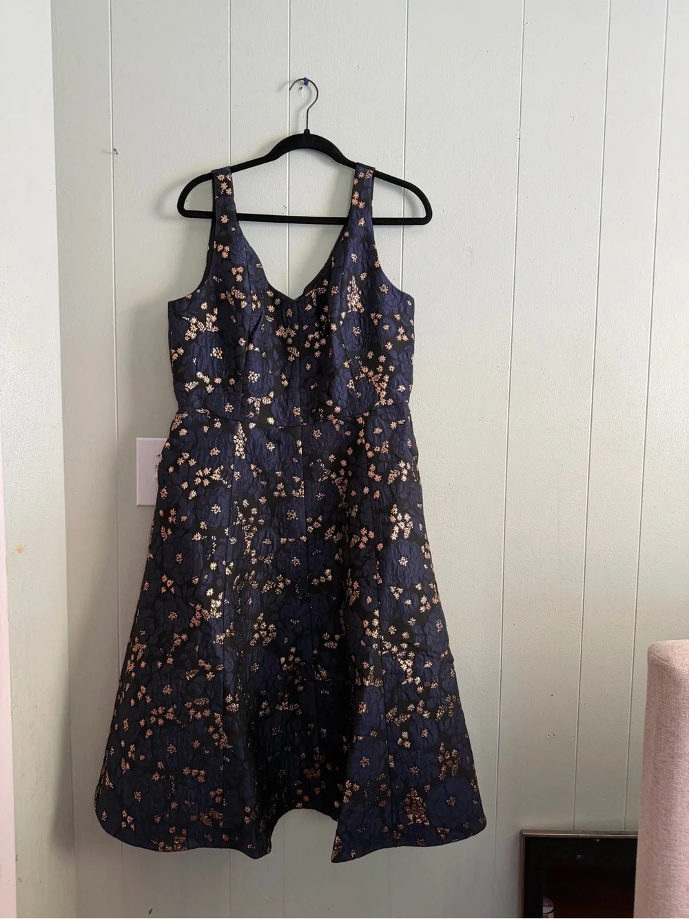 kate spade Navy and Metallic Gold Floral Fit-and-Flare Dress PTP 21 inches L36